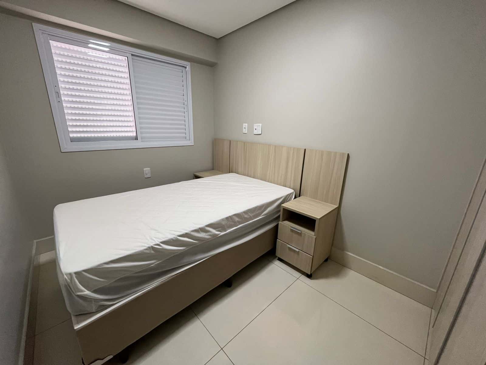 APARTAMENTO 2 SUITES MOBILIADO ED ART RESIDENCE NO SETOR BUENO