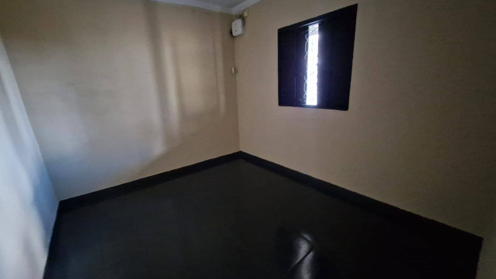 IMÓVEL COMERCIAL 480M², AVENIDA LIBERDADE – GARAVELO