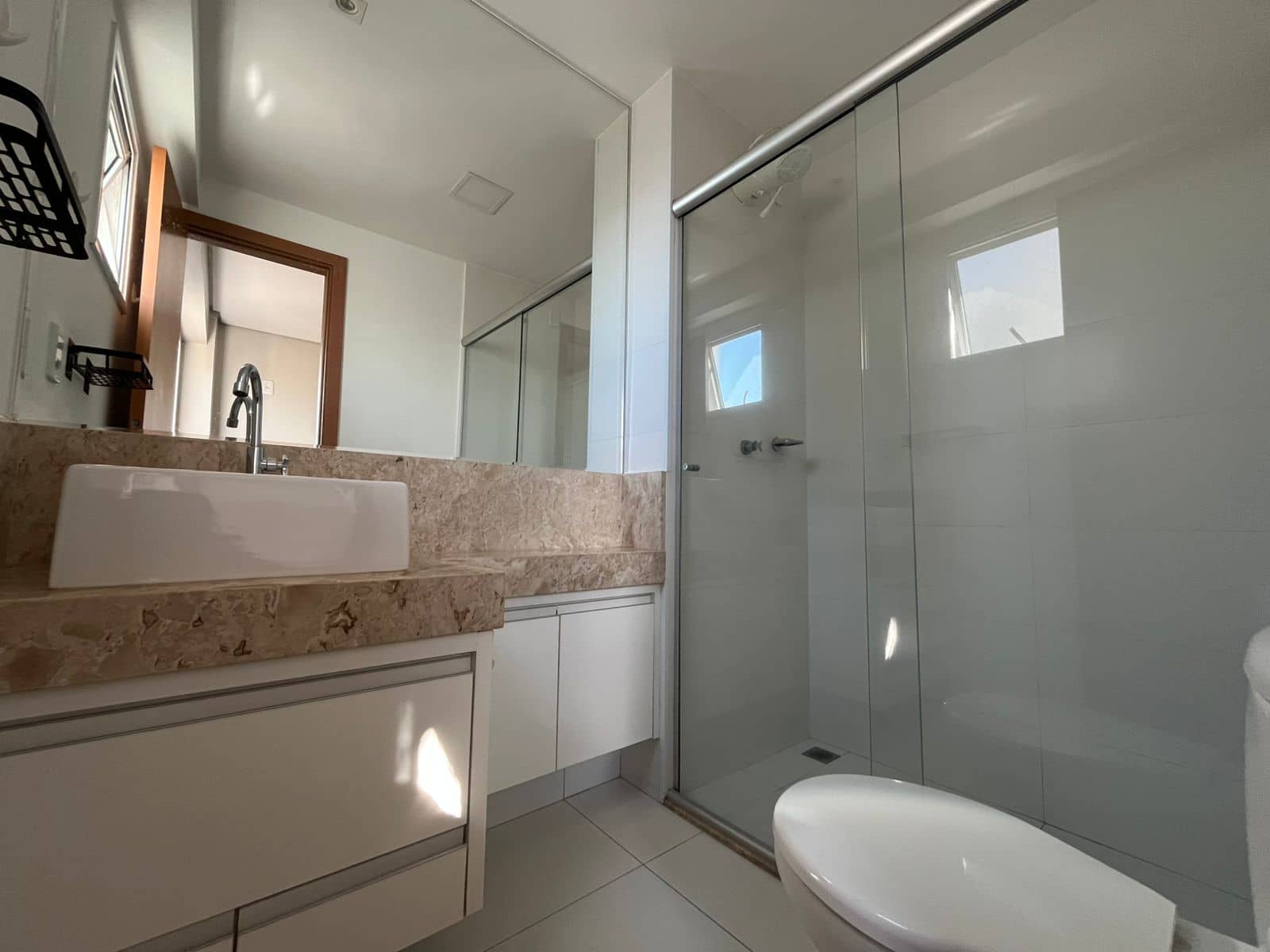 APARTAMENTO 2 SUITES MOBILIADO ED ART RESIDENCE NO SETOR BUENO