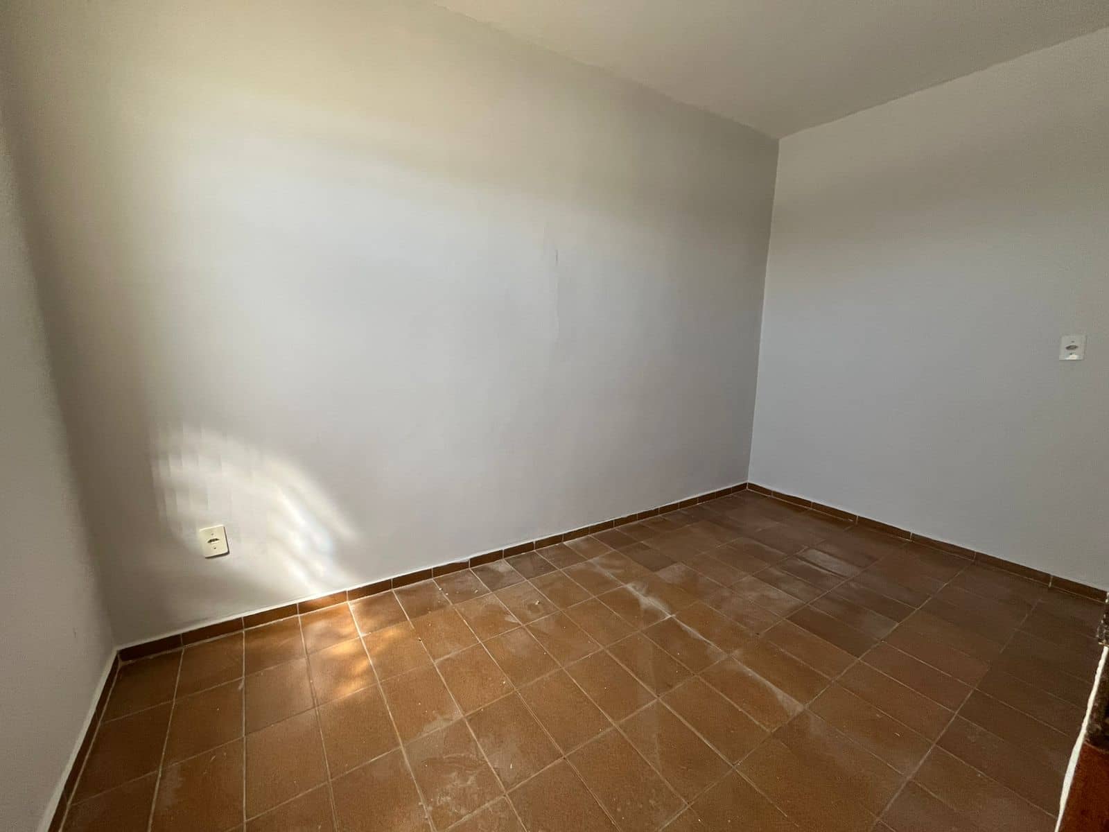 CASA 3 QUARTOS NO SETOR PEDRO LUDOVICO