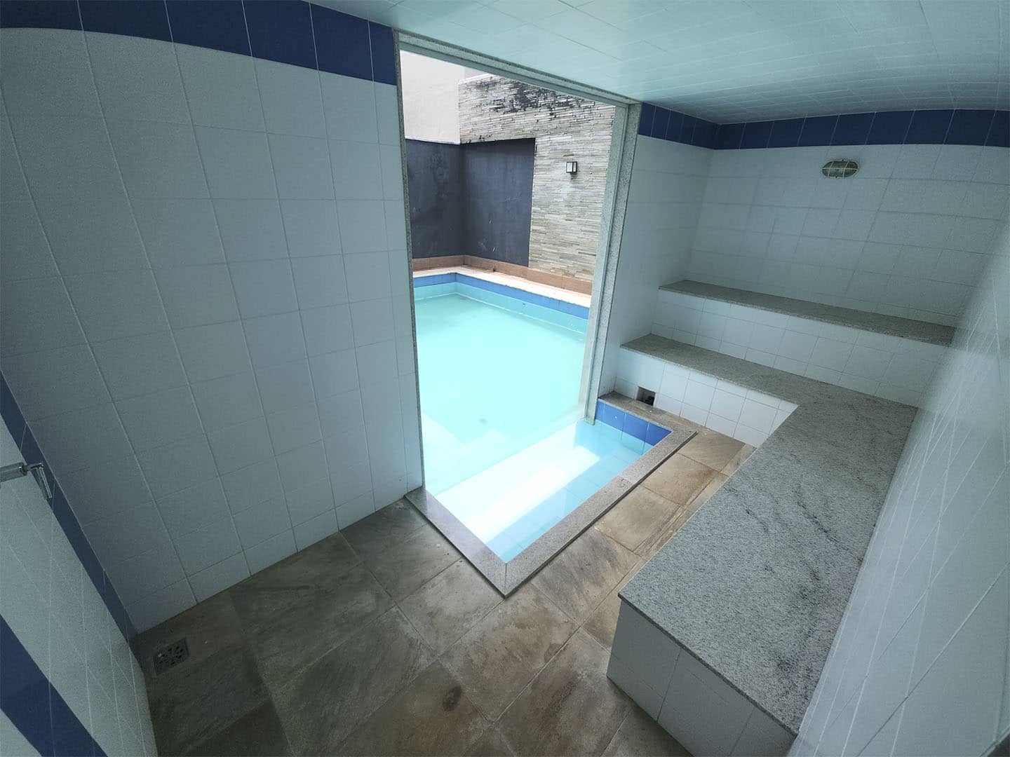 CASA CONDOMÍNIO JARDINS DE MADRI - 537M²