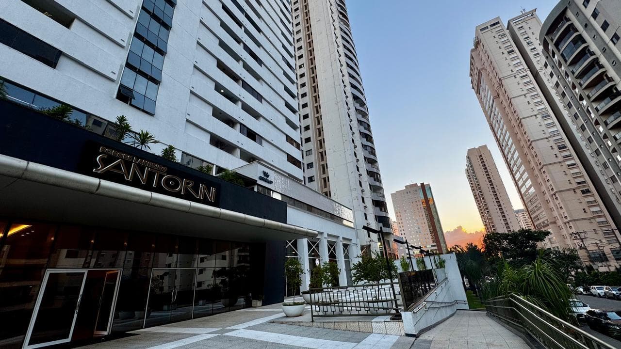 Apartamento 2 quartos mobiliado , Setor Bueno, com area de lazer completa.