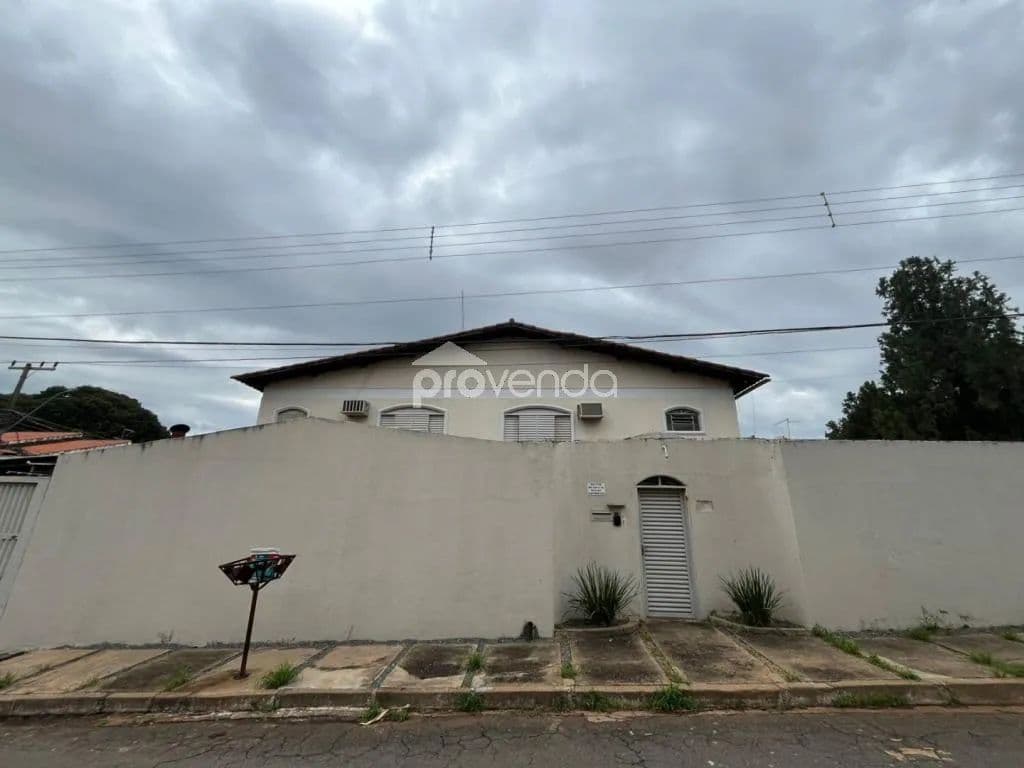 RUA 114 A C/ RUA 114 QD F 36 LT 18 - SETOR SUL