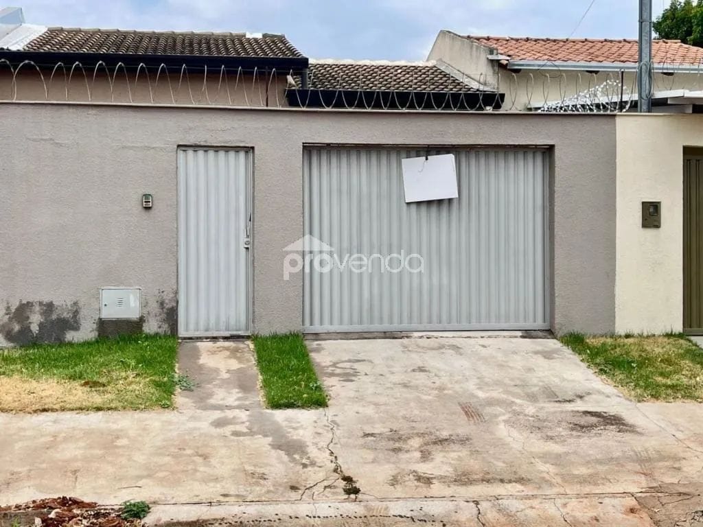 CASA TÉRREA - 3 QUARTOS - ÁREA 54,19m² - SETOR MAYSA - TRINDADE/GO