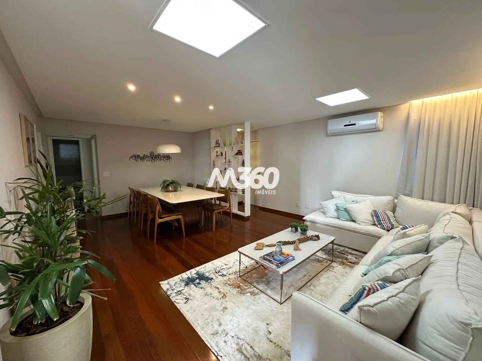 Apartamento Setor Oeste, 4Q, academia, 3 vagas