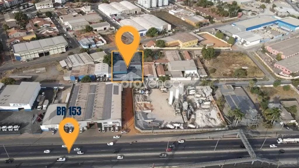 PRÉDIO COMERCIAL 900m² - VILA BRASÍLIA