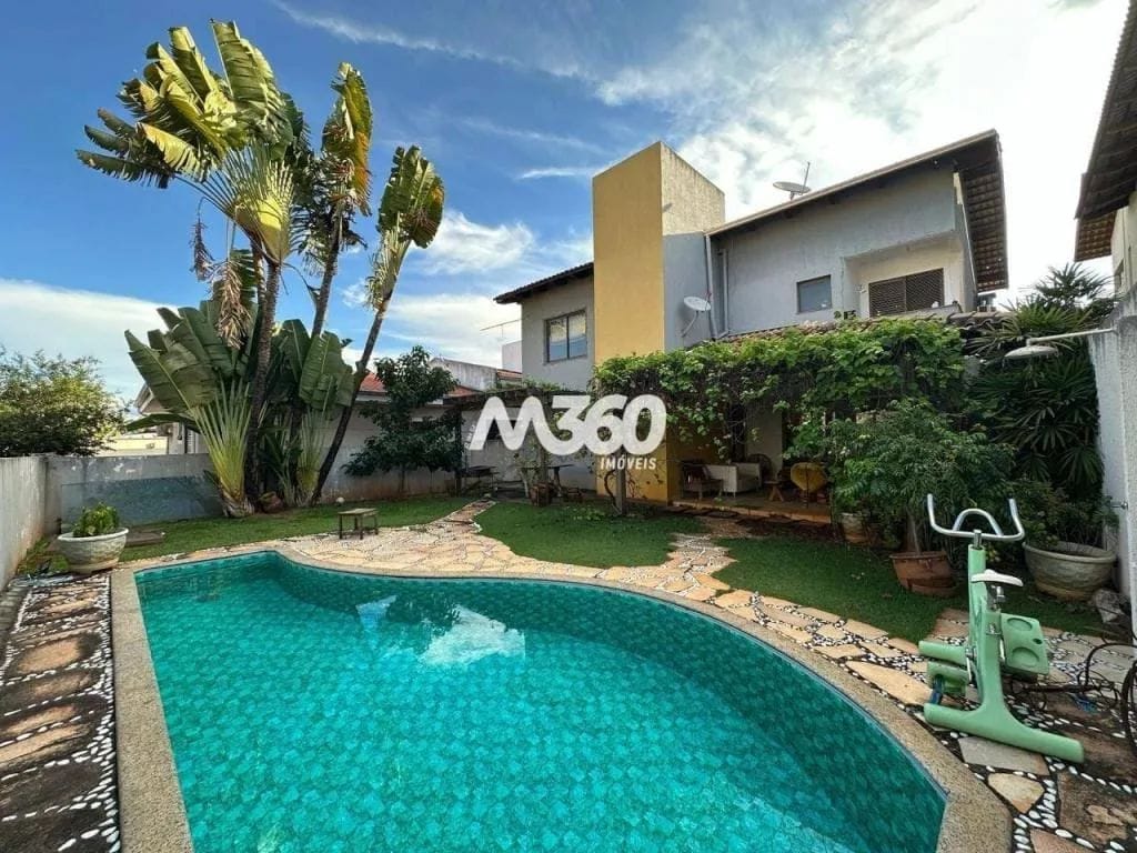 SOBRADO 04 QUARTOS À VENDA  JARDINS VIENA - APARECIDA DE GOIÂNIA-GO