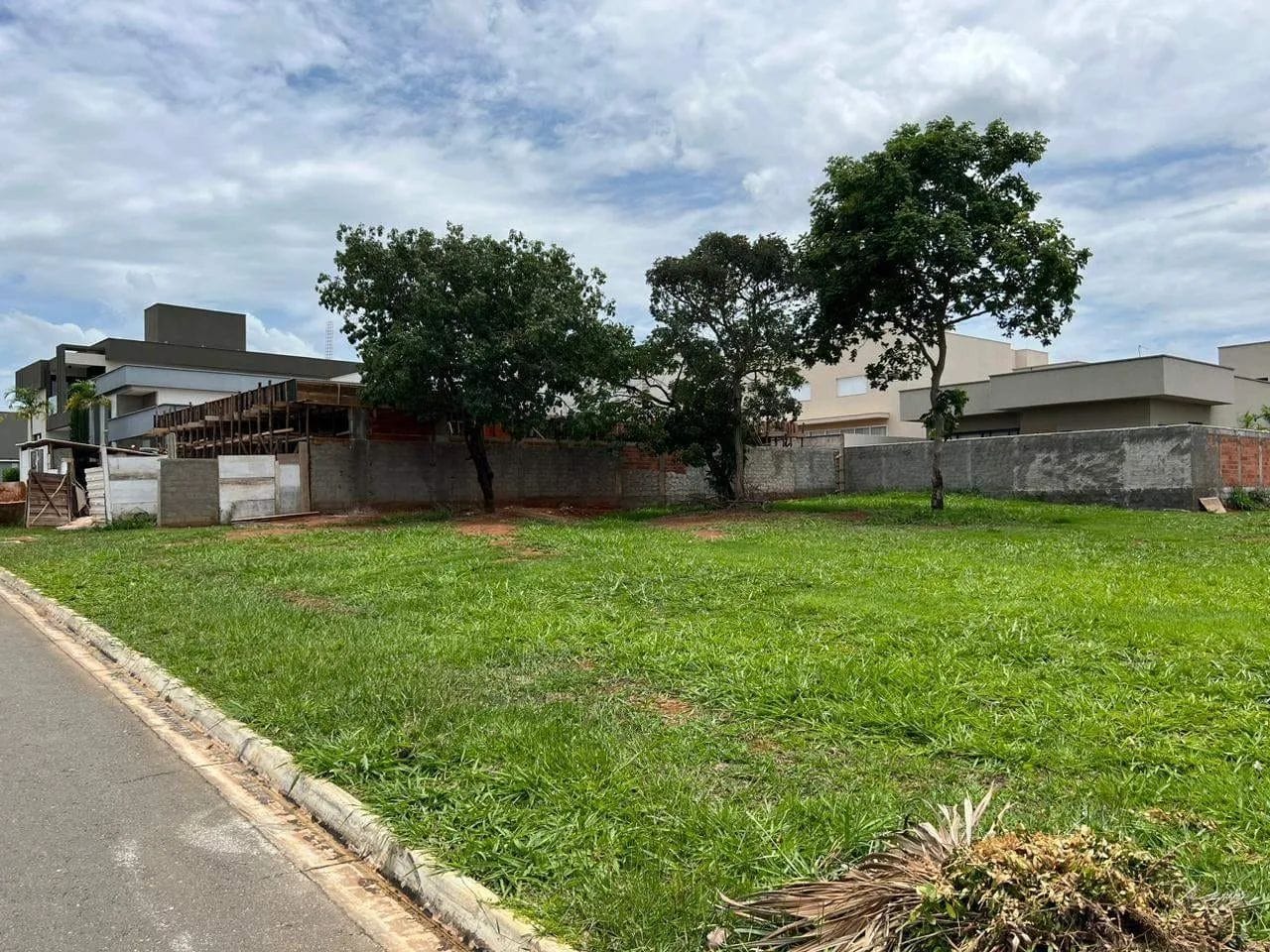 TERRENO - ÁREA 477m² - GOIÂNIA GOLF CLUB - GOIÂNIA/GO